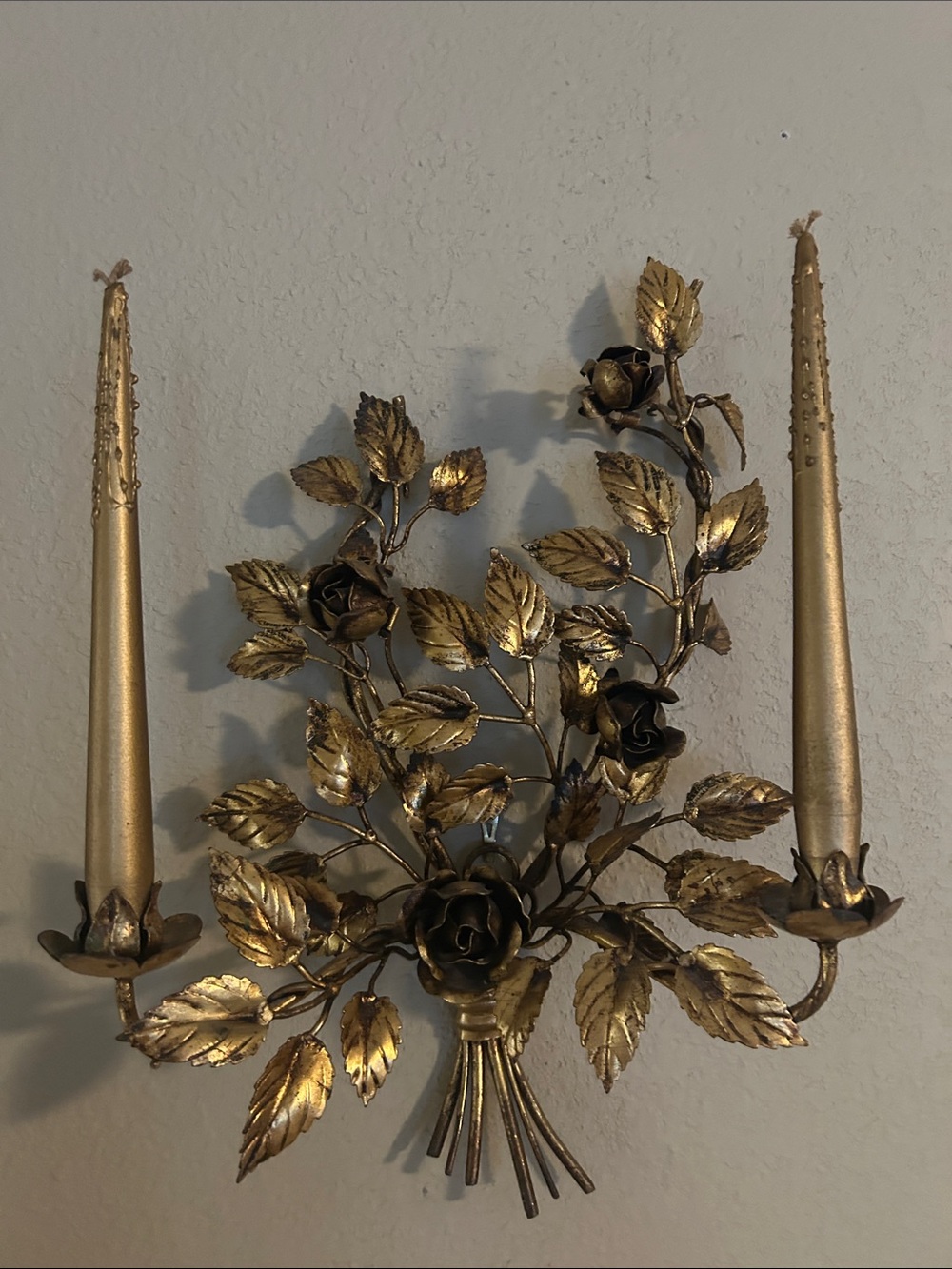 FABULOUS PAIR RARE VINTAGE ITALIAN GILT ROSE DOUBLE WALL SCONCES - Picture 6 of 16